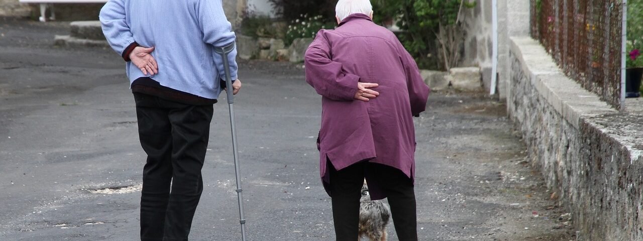 balance, older people, care for the elderly