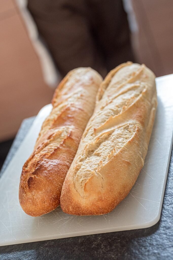 baguette, loaf, meal, bakery, food, nourishment, starter, kitchen, white bread, wheat, french, to bake