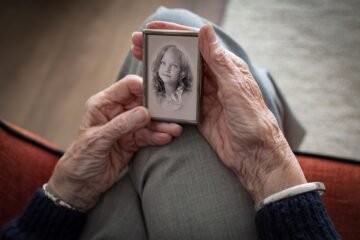 woman, hands, senior, photograph, person, people, female, thinking, remembering, thoughts, looking, elderly, mature, adult, aged, old, remembering, remembering, remembering, remembering, remembering, elderly